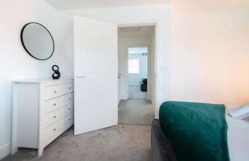 Stylish 2 Bedroom House - Village Location - Foto 19