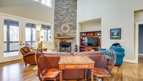 4 Mi to Bear Creek Lake! Serene Escape with Deck - Foto 5