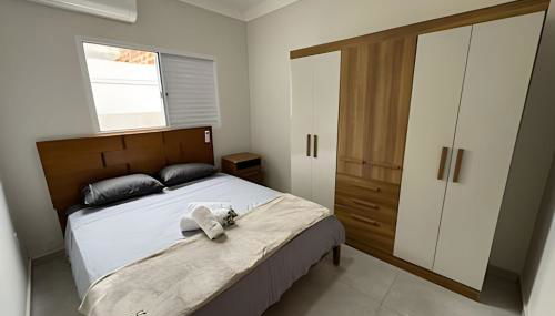 Casa Moderna, Confortável e com Churrasqueira - Foto 1