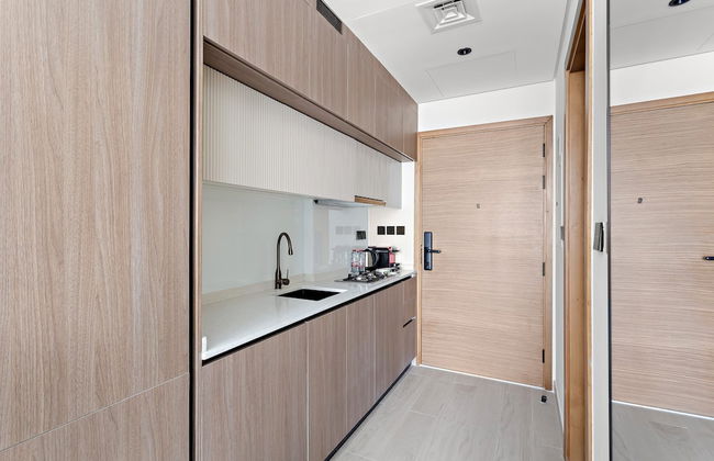 Chic Studio in Arjan With Pool Game Room and gym - Photo 8