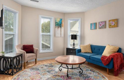 Dahlia Apartment - In Quiet Corcoran Neighborhood with Easy Access to Downtown - Foto 1