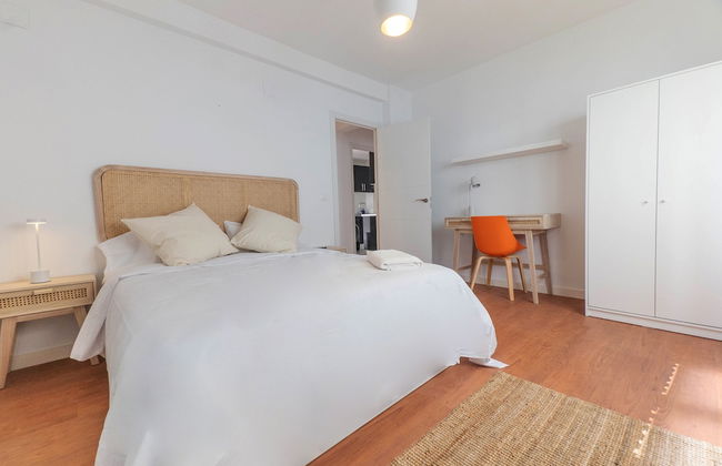 Amazinn Places - Cabañal Boutique - Photo 2