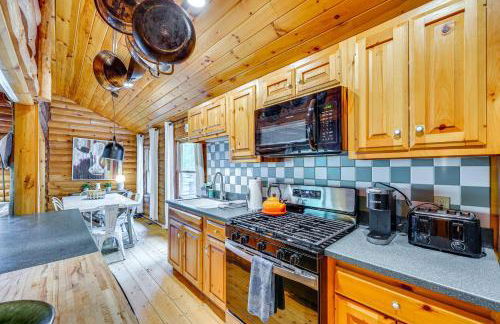 Picture-Perfect Vermont Mtn Cabin with Hot Tub! - Foto 11