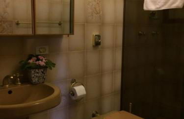 Hospedagem Casadalee chalé com piscina privativa aquecida e Apartamento sem piscina - Foto 57