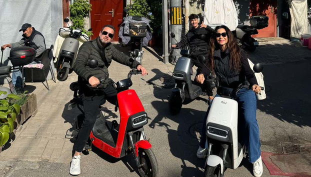 Electric Bike or Scooter Tour of Beijing - Foto 3