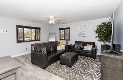 Modern Condo Central Huron Boat Basin Area - Foto 37