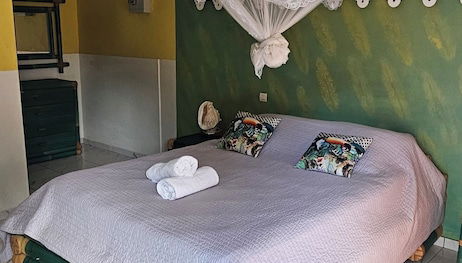 Aparthotel in Le Diamant with swimming pool and garden - Photo 1