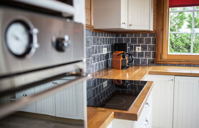 Affluent Chalet in Septon with Whirlpool, Sauna, Hot Tub - Foto 12