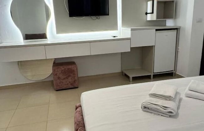 Villa Shehu - Photo 14