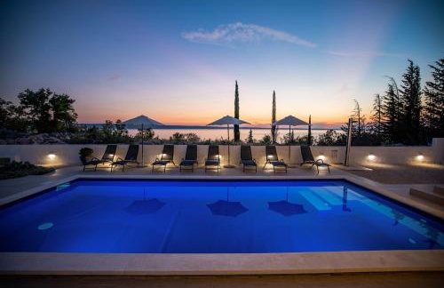 Royal Promons - heated pool - Foto 37