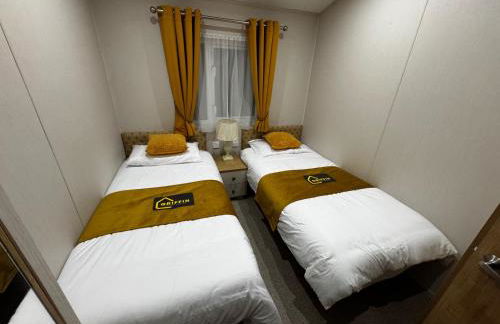 Meadows 33 Hot tub - Southview Holiday Park - Foto 18