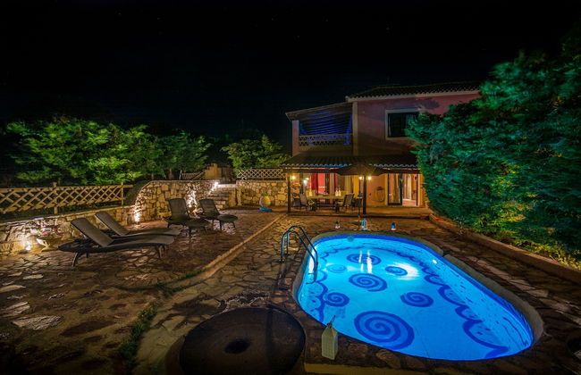 Athenea Villas - Photo 27