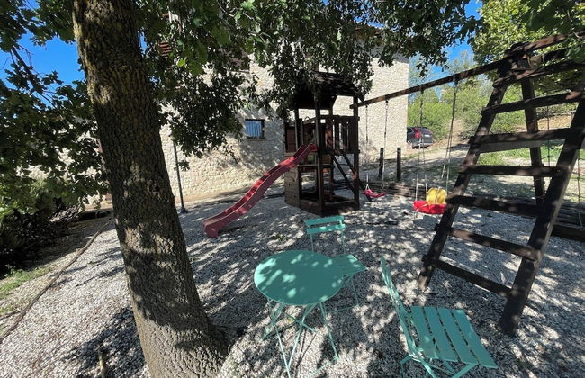 Detached Villa - Sleeps 10 - Pool - Pergola - Playground for Children - Wifi - Foto 64