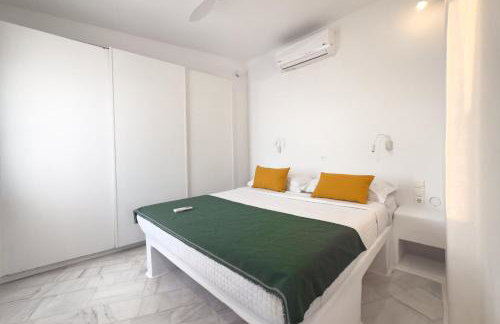 Eagles' Nest Mykonos Suites & Apartments with Heated Pool & Jacuzzis - Foto 11