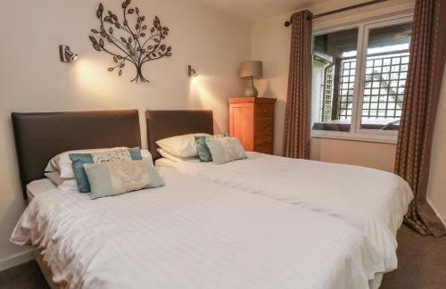 Valley Lodge 33 - Photo 13