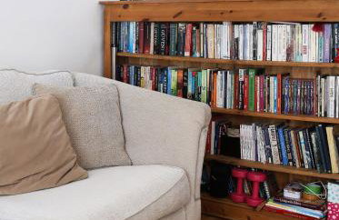 Bright Ground Floor Flat with Free Parking and Balcony Near Stoke Newington - Foto 6