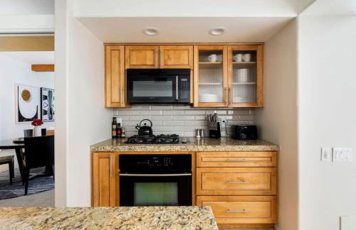 Sunsplash Retreat - Pool with Mountain Views - Foto 18