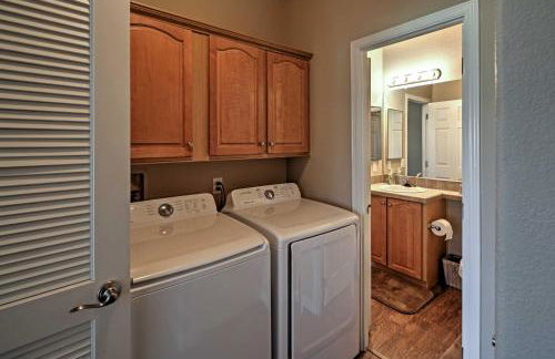 Rivers Edge Golf Condo with Beach Access and Patio! - Foto 20