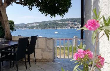 Apartman Radošić - Photo 1