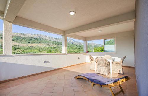 Villa Ume - heated pool, sauna, volleyball court - Photo 35