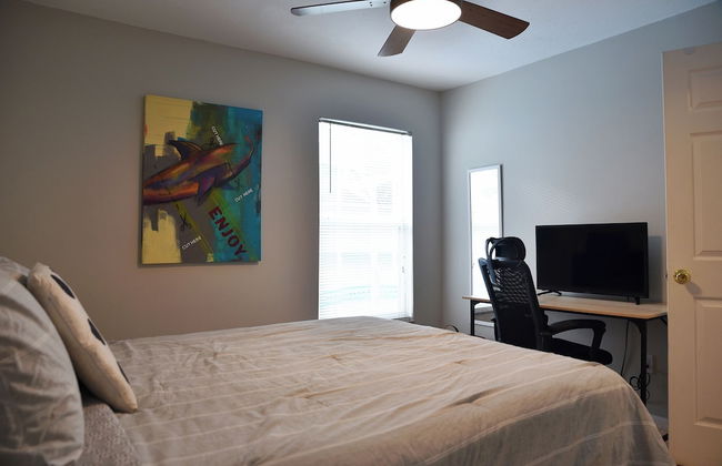 Artisan Poolside Paradise near Disney - Photo 12