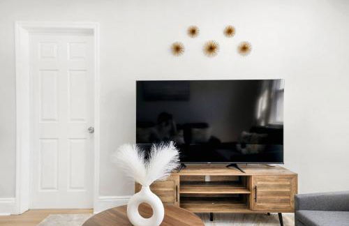 Family Villa Close to NYC Attractions and Airport - Foto 24