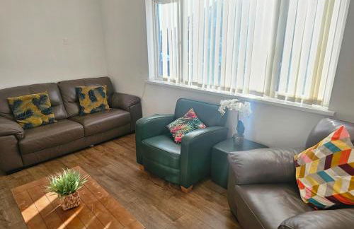 Bright 3-Bed Home away from home - Foto 1
