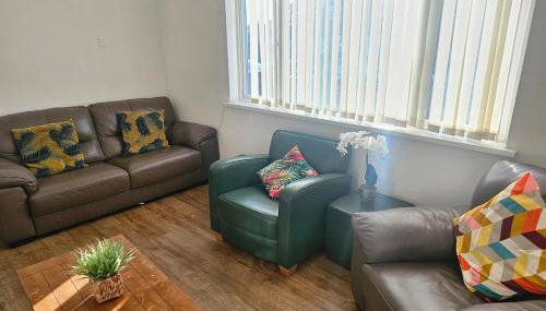 Bright 3-Bed Home away from home - Foto 1