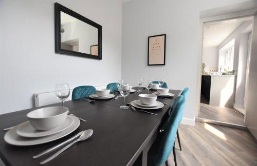 Central, Contractor&Family Friendly, SmartTV - Foto 13