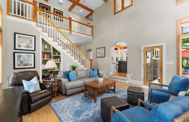 Boathouse Cove by Avantstay Pool + Swim Dock Hot Tub - Foto 15