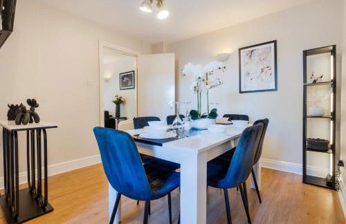 The Tudor Escape - 3 Bedroom House in Canterbury City Centre with Parking - Foto 10