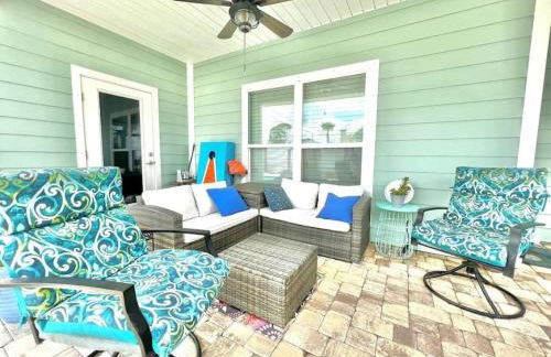 2 Fins Up, Beach Home, Private Pool , Golf Cart, 6 beds - Foto 32