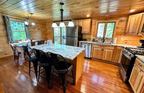 80PVR Log Home 20min to Bretton Woods AC Hot Tub wifi cable fireplace fire pit - Foto 13