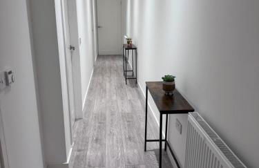 Ash Residence - Lovely 2 spacious bedrooms city centre flat with private parking - Photo 14