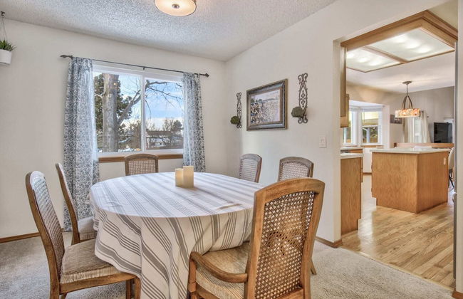 4BR Spacious & Comfortable Mid-term & Corporate Rental - Photo 50