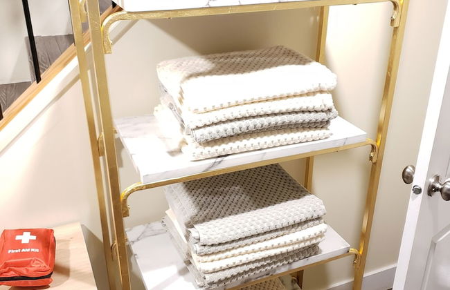 LUXE Retreat at 8050 Kaymar Dr. - Photo 14