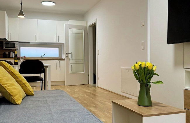 Reload by BestChoice - Parking - Self Check-in - Photo 6