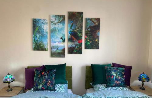 Homely & Warm Trumpington House w Parking, 5 mins drive to Bio Medical Campus, Addenbrooke's & Papworth hospitals - Foto 31