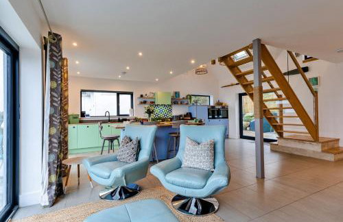 Finest Retreats - Blue Seas - Photo 12