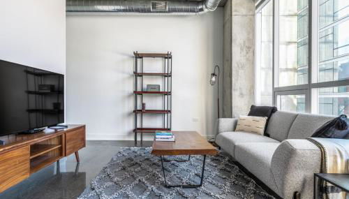 River N 1BR w Gym Pool nr L stop Beach CHI-362 - Foto 3, Other