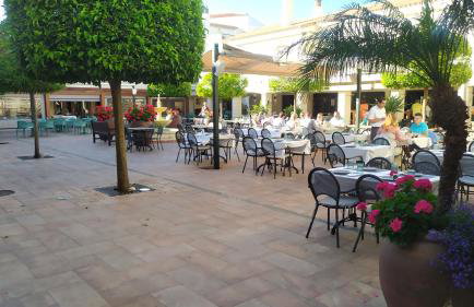 Premium apartment in La Manga Club with pool, terraces and hotel-style details - Photo 13