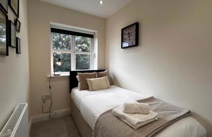 Newbuild, 3 Bedroom house with free parking - Foto 26