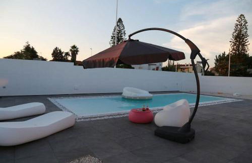 Leonida's Home - Shared Pool, Jacuzzi and beach 150mt - Foto 6