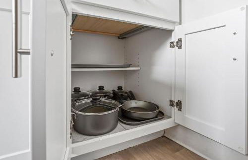 Classic 2BR Detroit's Sugar Hill - Foto 34