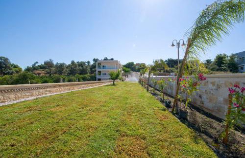 Queen Electra with pool and tennis court - Photo 35