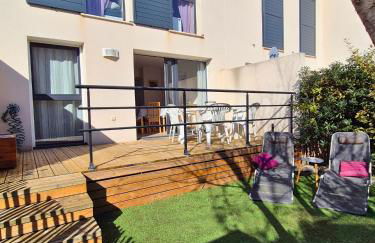 Maison de rêve à Valras Plage pour 8 personnes idéale pour les familles à 10 minutes de la mer avec jardin terrasse climatisation wifi et deux parkings - Foto 1