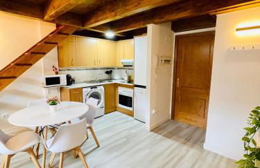 El Ático Nuevo en el centro con ascensor, garaje, aire acondicionado y WiFi - Photo 3