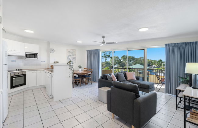 Alexander Beachfront Apartments - Foto 12