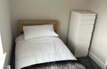 Modern 3 bed house - Foto 15