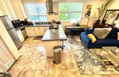 FuLLy LoAdeD ReSerVaTioN 3bed 2ba w Parking - Photo 50